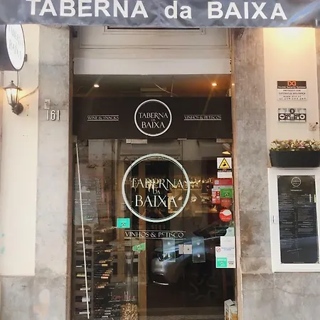 Charm Discovery 165 Lisbon Exterior photo